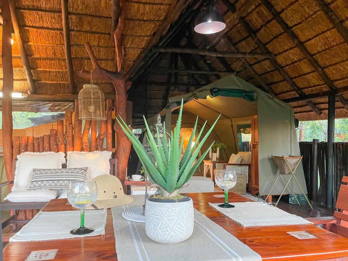 Ikhaya Lamadube Game Lodge Klipdrift 外观 照片